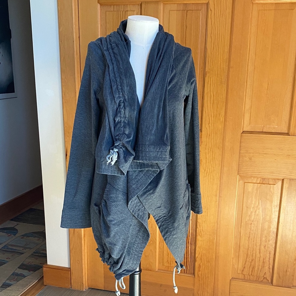 Ryu Gray Draped Women's Capelet style sweatshirt